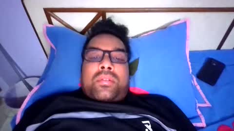 Cumms Cam online show from March 11, 3:56 pm