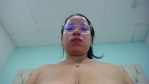 Snapshot of cumontitsxxx chatting on July 16, 11:27 am Cumontitsxxx online show from July 16, 11:27 am