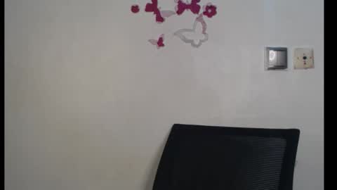 Zara online show from February 24, 12:41 am