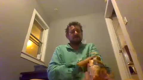 Bash online show from December 13, 7:04 am