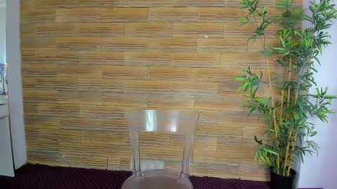 Snapshot of cupcake_izzy chatting on November 4, 5:50 am cupcake_izzy online show from November 4, 5:50 am