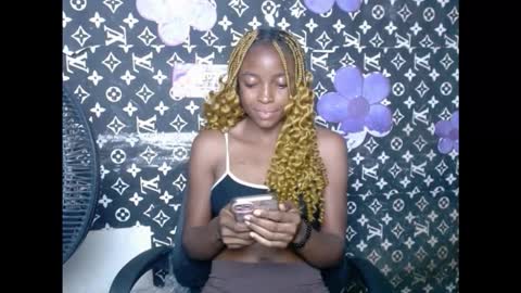 cupidxdoll online show from September 13, 10:59 am