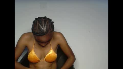 cupidxdoll online show from October 9, 5:33 pm