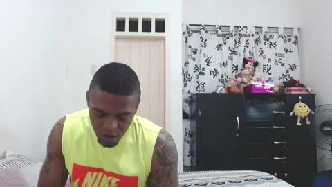 Snapshot of cuplex_hotlatina94 chatting on February 6, 10:37 am dominic and julieta... independent models online show from February 6, 10:37 am