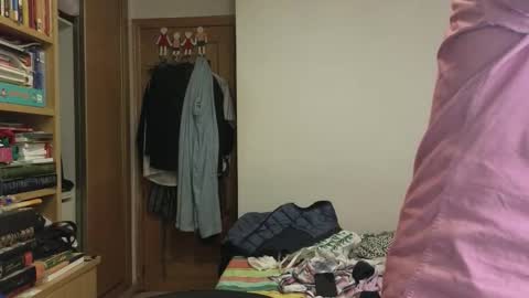 Snapshot of curiosillo1983 chatting on October 30, 10:32 pm curiosillo1983 online show from October 30, 10:32 pm