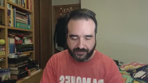 Snapshot of curiosillo1983 chatting on November 15, 8:33 am curiosillo1983 online show from November 15, 8:33 am