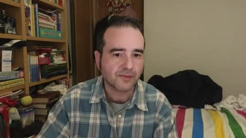 curiosillo1983 online show from April 15, 7:58 pm