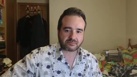 curiosillo1983 online show from May 28, 6:05 pm