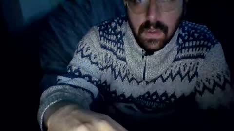 curiouser_guy online show from May 21, 9:49 am