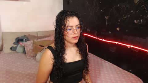 Snapshot of curlycool chatting on January 16, 2:19 am Max and Cata online show from January 16, 2:19 am