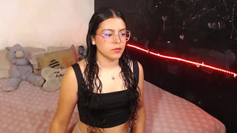 Snapshot of curlycool chatting on January 21, 2:00 am Max and Cata online show from January 21, 2:00 am