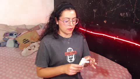 Snapshot of curlycool chatting on January 27, 1:48 am Max and Cata online show from January 27, 1:48 am