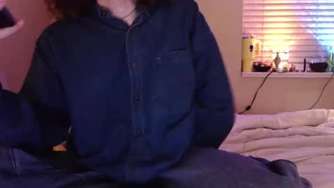 curly fries online show from March 21, 6:40 am