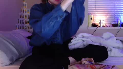 curly fries online show from April 2, 4:10 am