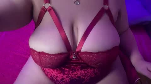 Kay online show from January 13, 5:44 pm