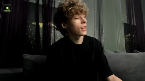 KEVIN online show from September 15, 3:23 pm