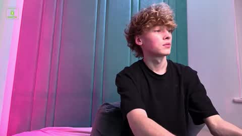 KEVIN online show from September 19, 8:42 pm