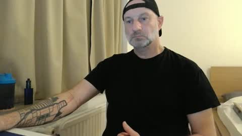 Curman85 online show from October 10, 10:42 pm