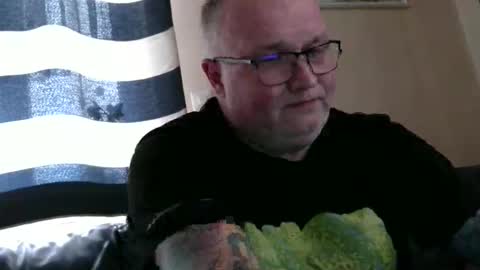 curtus14 online show from November 15, 2:57 pm