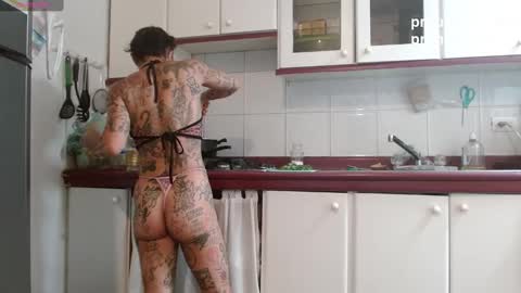 Curuba online show from December 12, 5:37 pm