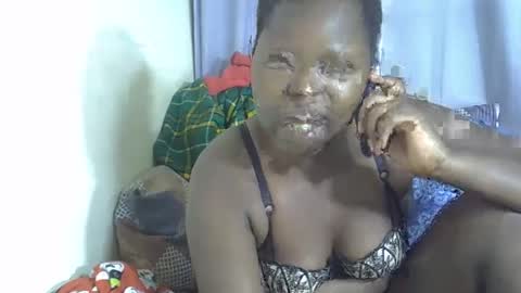 Snapshot of curvy294 chatting on May 20, 7:47 am SALLY online show from May 20, 7:47 am