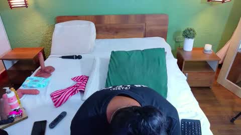 Danna online show from March 2, 1:40 pm