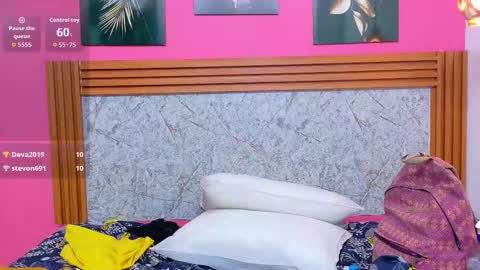 Snapshot of curvyhomebebe chatting on January 16, 2:48 am curvyhomebebe online show from January 16, 2:48 am