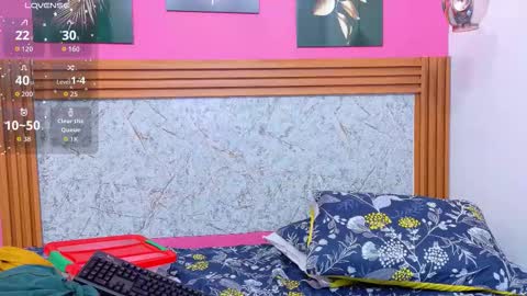 Snapshot of curvyhomebebe chatting on January 18, 12:20 pm curvyhomebebe online show from January 18, 12:20 pm