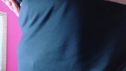 Snapshot of curvyhomebebe chatting on March 22, 11:46 am curvyhomebebe online show from March 22, 11:46 am