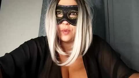 curvywoman40 online show from October 6, 2:14 pm