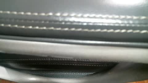 Snapshot of cutandwaxed2 chatting on February 6, 2:09 pm BI SMOOTH MATURE SUB online show from February 6, 2:09 pm