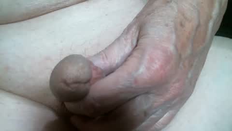 Snapshot of cutandwaxed2 chatting on February 20, 1:22 pm BI SMOOTH MATURE SUB online show from February 20, 1:22 pm