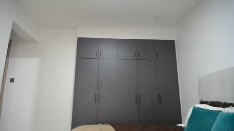 Snapshot of cute_ass18 chatting on March 5, 10:17 pm Liya online show from March 5, 10:17 pm