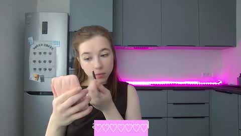 Snapshot of cute_beauty chatting on November 12, 11:21 am Amanda online show from November 12, 11:21 am