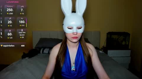 Snapshot of cute_becca_cb chatting on June 3, 10:37 pm Becca online show from June 3, 10:37 pm