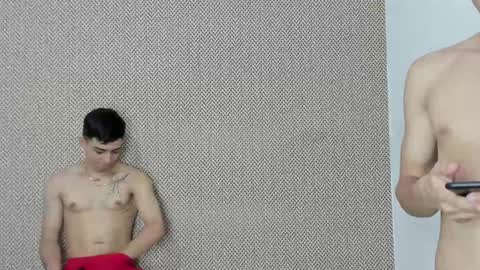 Snapshot of cute_boys18 chatting on January 7, 8:52 pm ARTURO-18 MATIAS-18 NIKOLAY-19 HADES-18 GABO-19 online show from January 7, 8:52 pm