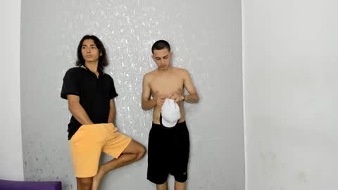 Snapshot of cute_boys18 chatting on January 25, 12:48 am ARTURO-18 MATIAS-18 NIKOLAY-19 HADES-18 GABO-19 online show from January 25, 12:48 am