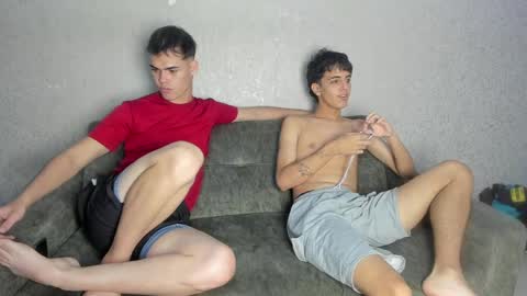 Snapshot of cute_boys18 chatting on May 21, 7:21 pm ARTURO-18 MATIAS-18 NIKOLAY-19 HADES-18 GABO-19 online show from May 21, 7:21 pm