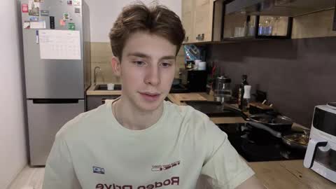 Im Brian online show from February 13, 5:09 pm