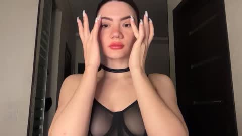 Snapshot of cute_bubbles chatting on January 7, 2:47 am cute_bubbles online show from January 7, 2:47 am