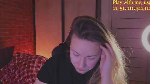 Snapshot of cute_darina chatting on December 29, 1:13 am Everyday stream in the same time online show from December 29, 1:13 am