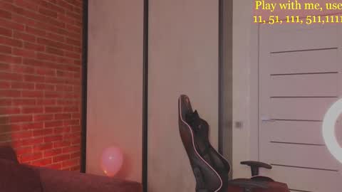 Snapshot of cute_darina chatting on February 20, 8:39 am Everyday stream in the same time online show from February 20, 8:39 am