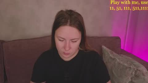 Snapshot of cute_darina chatting on September 24, 1:09 am Everyday stream in the same time online show from September 24, 1:09 am