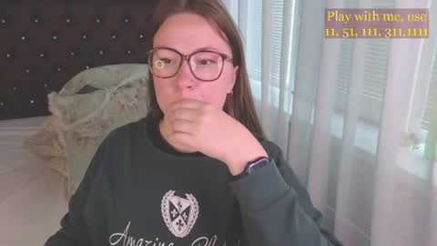 Everyday stream in the same time online show from July 12, 4:58 am