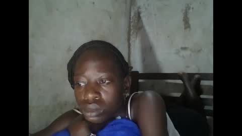 cute_doria online show from December 4, 2:21 am