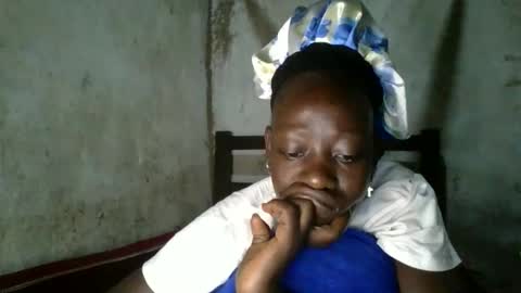 cute_doria online show from December 16, 2:05 am