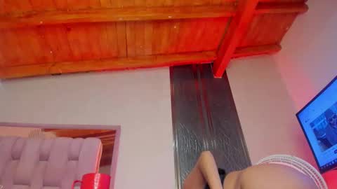 Stacy online show from November 25, 5:46 pm