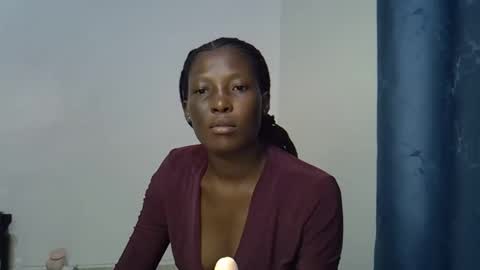 cute_emmy1 online show from December 15, 8:57 pm