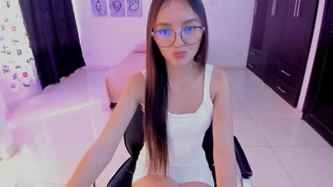 Bella Fox online show from January 8, 2:52 pm