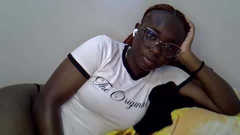 Snapshot of cute_gee chatting on March 20, 1:38 pm daddysdoll online show from March 20, 1:38 pm